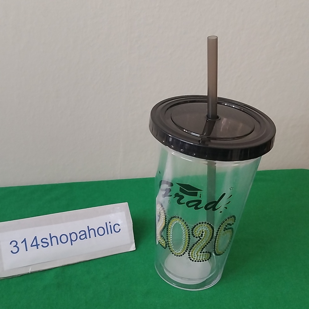 Clear 2026 Grad Tumbler With Straw